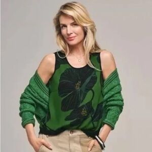 Cabi Sleeveless Top - New without tags.  Size S